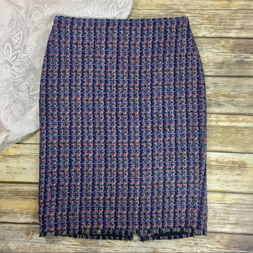Ann Taylor women's skirt size 6 boucle